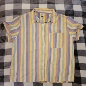 Universal Thread short sleeve button up